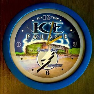 Vintage Tampa Bay Lightning Wall Clock